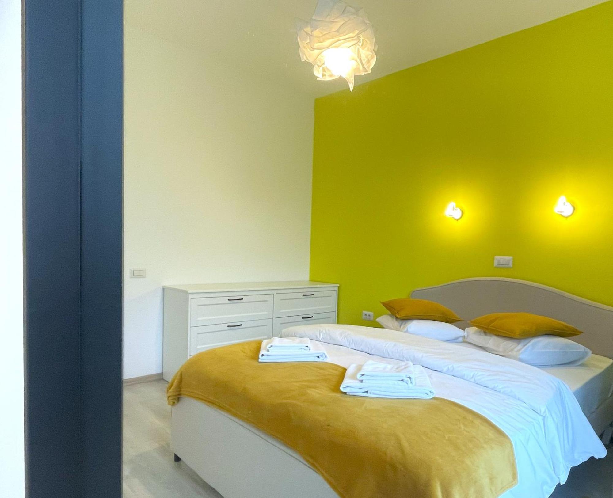 Cozy Riverfront Apartments With Garden And Mountain View Buşteni Extérieur photo